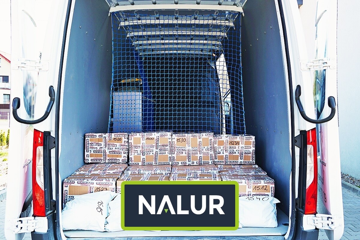   Nalur - Siatka do zabezpieczenia regałów w busie 