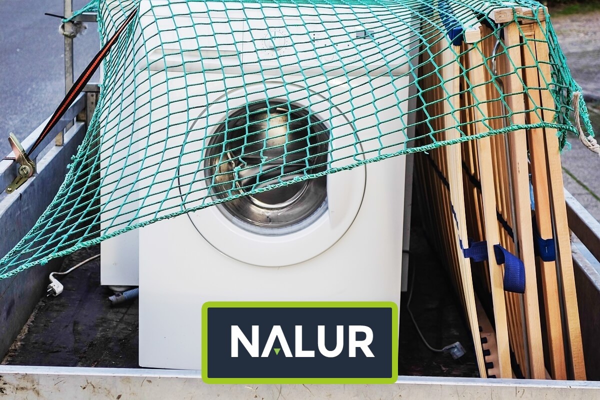   Nalur - Siatka na przyczepkę   Zabezpieczenie siatką transportu przyczepką 