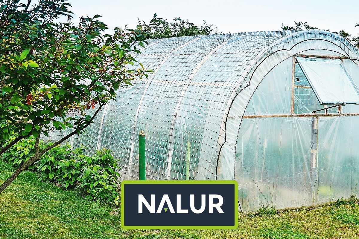   Nalur - Wzmocniona siatka ochronna zapobiegająca działaniu wiatru na tunel foliowy 
