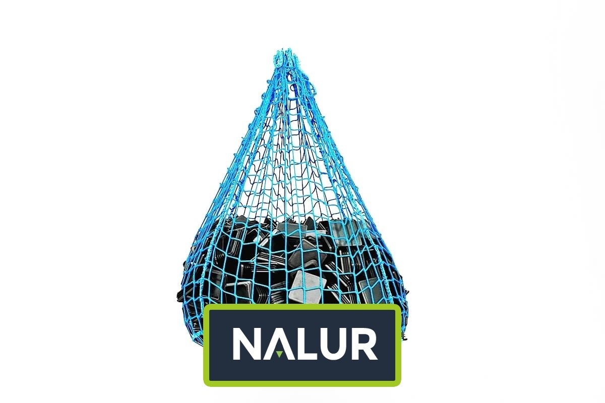   Nalur - Zabezpieczenie półek na regale w magazynie   Siatka na półki magazynowe 