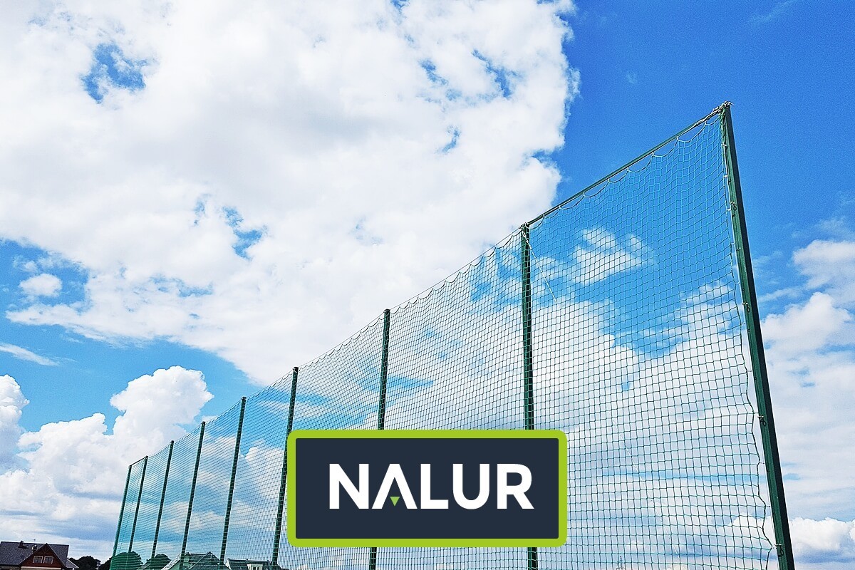   Nalur - Siatka na boisko - łatwa w instalacji, idealna dla zabezpieczenia ogrodzenia 