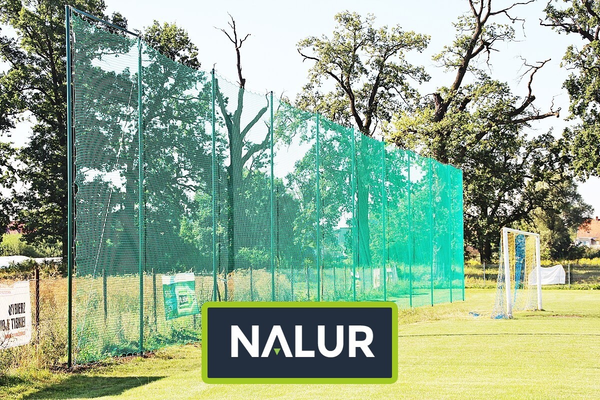   Nalur - Ekonomiczny model siatki sportowej do boiska piłkarskiego 