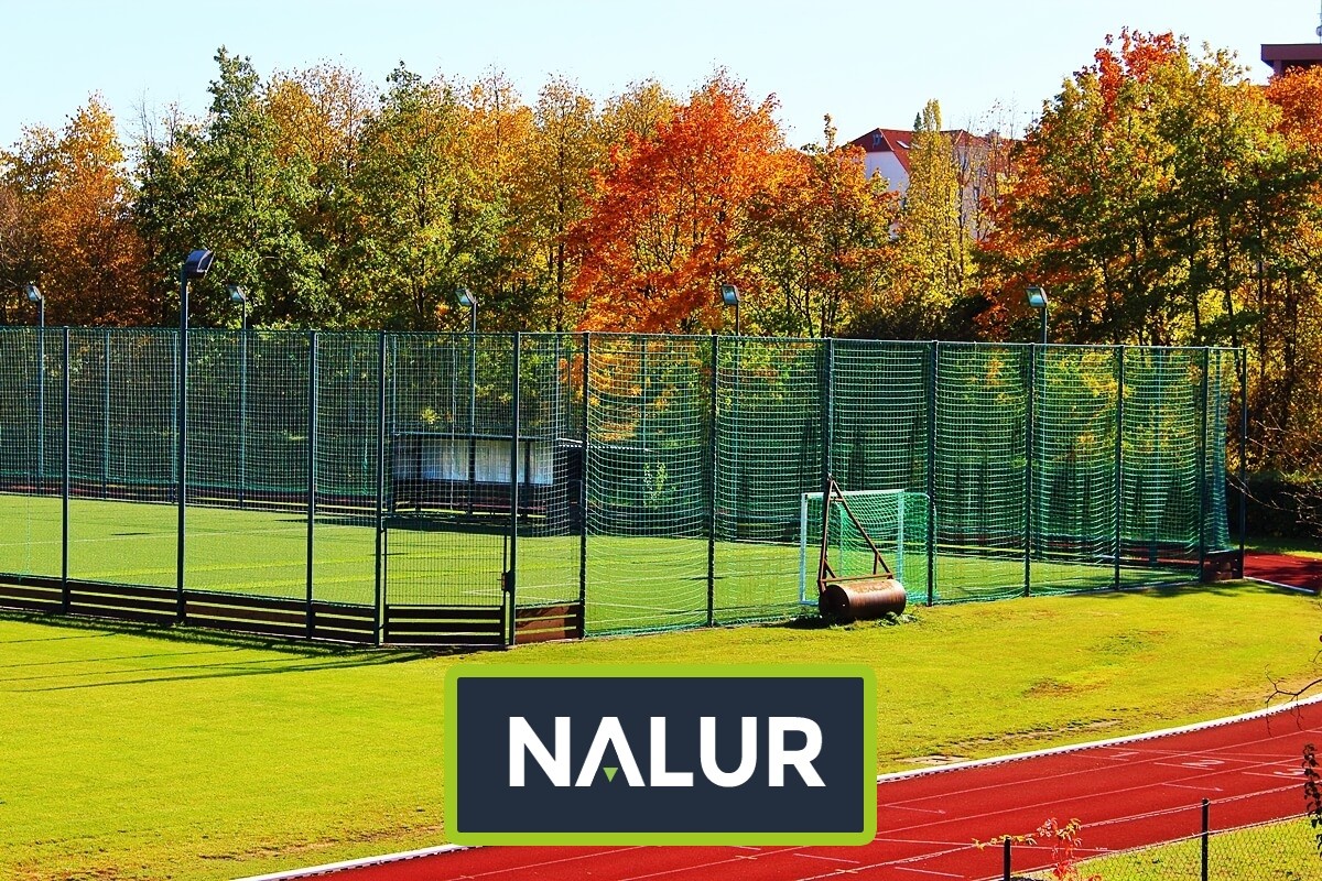   Nalur - Niezawodne siatki i zabezpieczenia piłkarskie dla placów szkolnych 