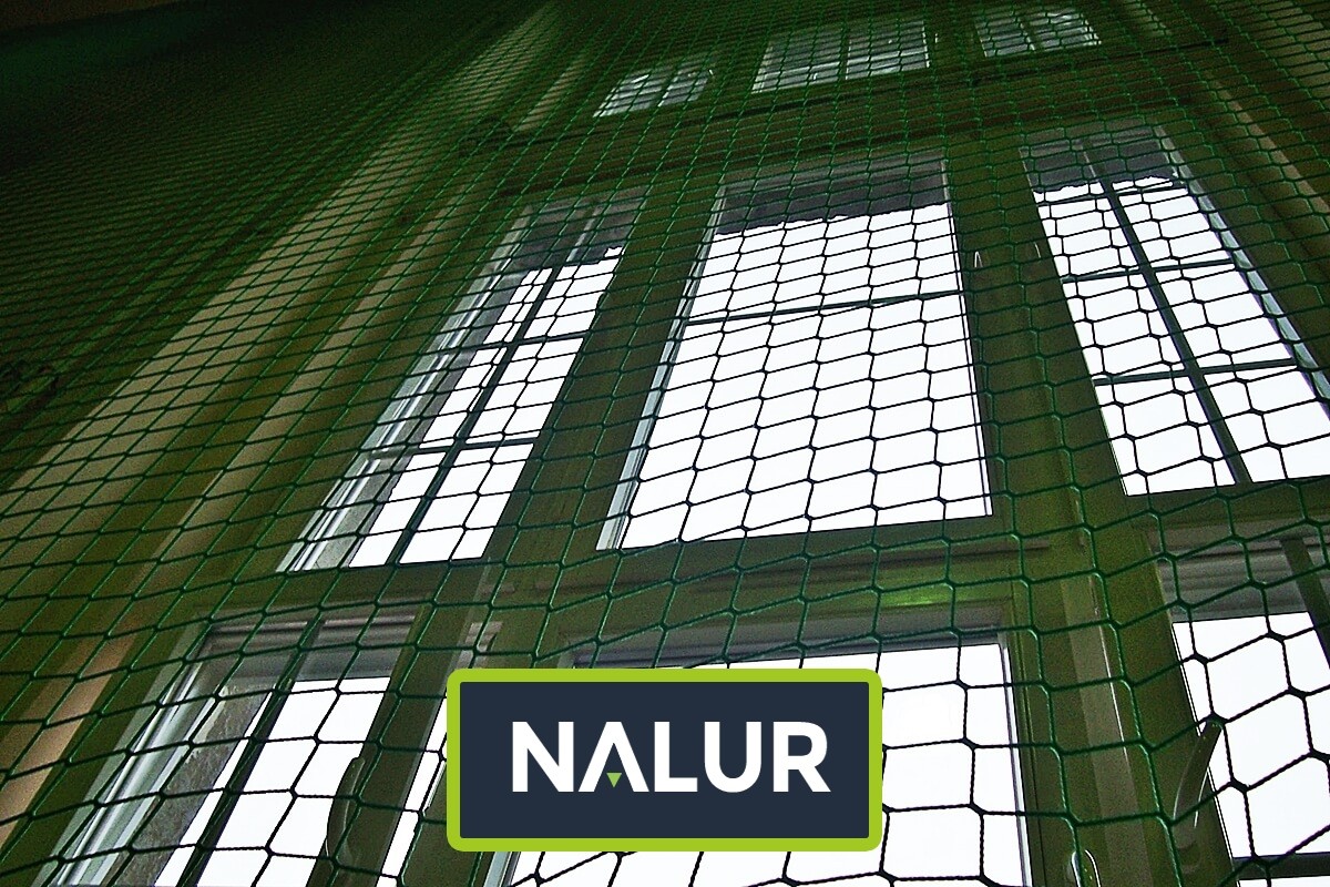   Nalur - Osłona wykonana z siatki sznurkowej dedykowana dla hal sportowych 
