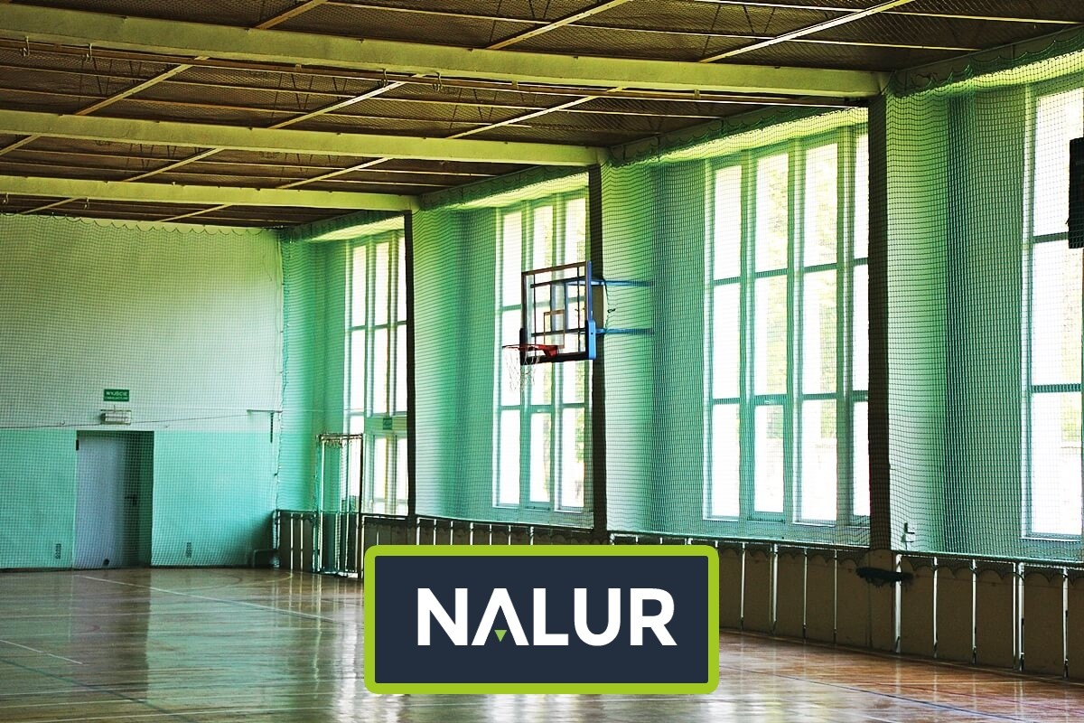 Ochronna osłona na sznurkach - idealna do sali gimnastycznej Nalur - Ochronna osłona na sznurkach - idealna do sali gimnastycznej