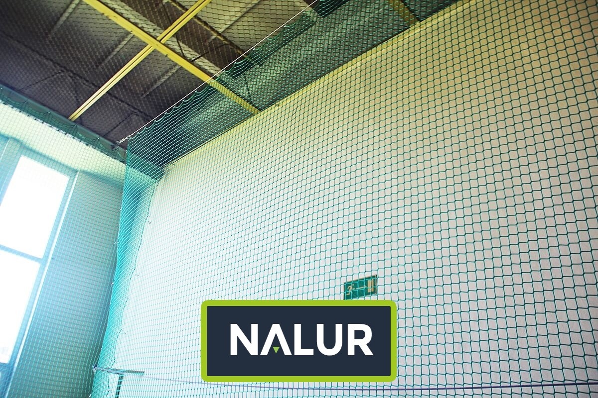 Siatka na hale sportową Zabezpieczenie siatką hali sportowej Nalur - Siatka na hale sportową Zabezpieczenie siatką hali sportowej