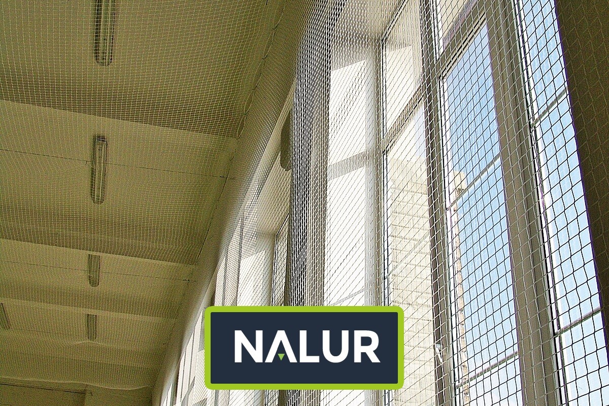Zabezpieczenie na hale sportowe z siatki Osłona z siatki w hali sportowej Nalur - Zabezpieczenie na hale sportowe z siatki Osłona z siatki w hali sportowej