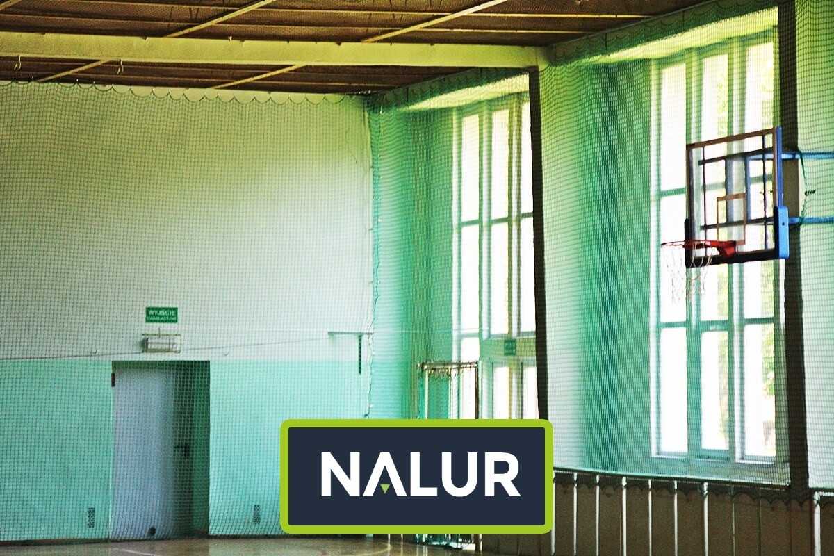 Zabezpieczenie na hale sportowe z siatki Osłona z siatki w hali sportowej Nalur - Zabezpieczenie na hale sportowe z siatki Osłona z siatki w hali sportowej