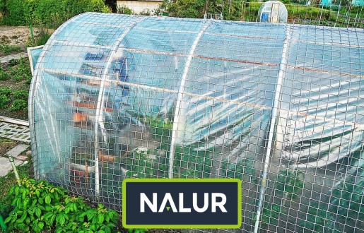   Nalur - Ochronne przykrycie na tunel uprawny zapewniające ochronę przed wiatrem 