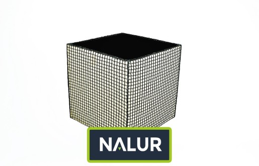   Nalur - Siatkowy worek kwadratowy o wymiarach oczka 8x8cm i grubości 6mm 