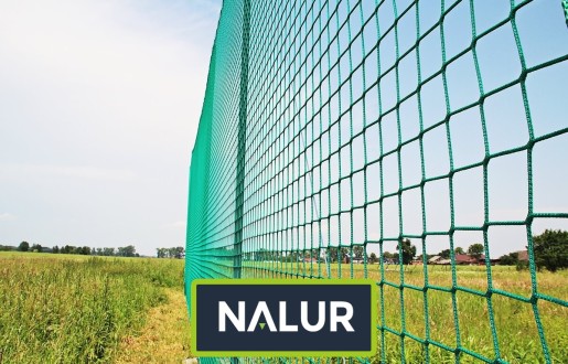   Nalur - Siatka do zabezpieczenia boiska piłkarskiego 