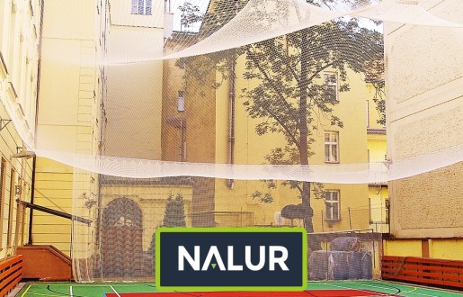 Siatka do piłkochwytów – trwała i solidna, idealna dla szkolnych boisk Nalur - Siatka do piłkochwytów – trwała i solidna, idealna dla szkolnych boisk