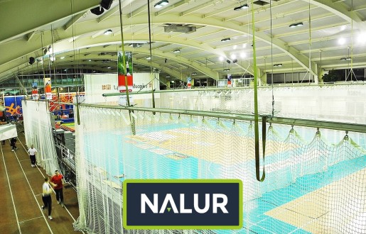   Nalur - Siatka na hale sportową   Zabezpieczenie siatką hali sportowej 